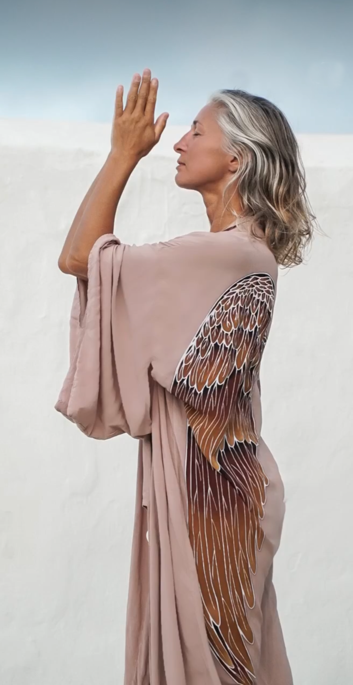 angel wing everyday kimono - champagne